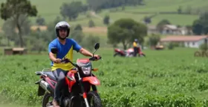 IPVA zero e CNH gratuita para motociclistas rurais