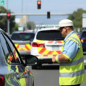 Operação de trânsito em Bertioga
