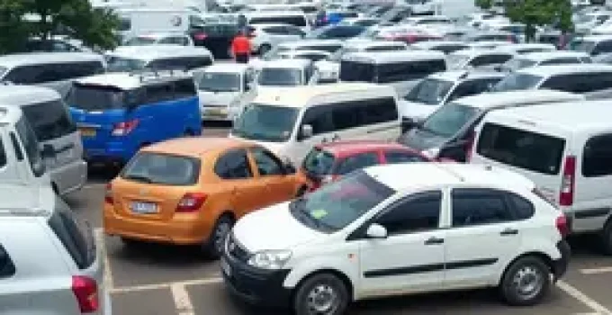 pátio de veículos do Detran