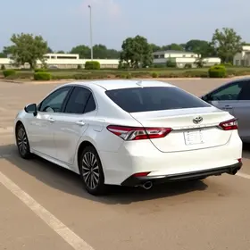 Toyota Camry usado