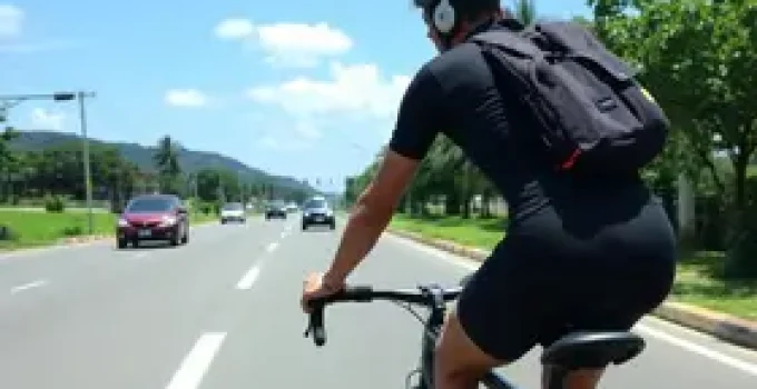 preferência ao ciclista