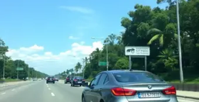 CNH em carro automático
