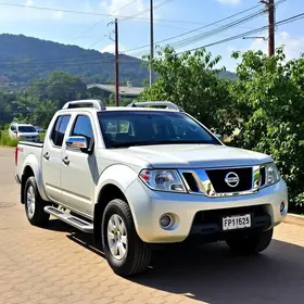 Nissan Frontier usada