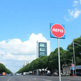 REFIS